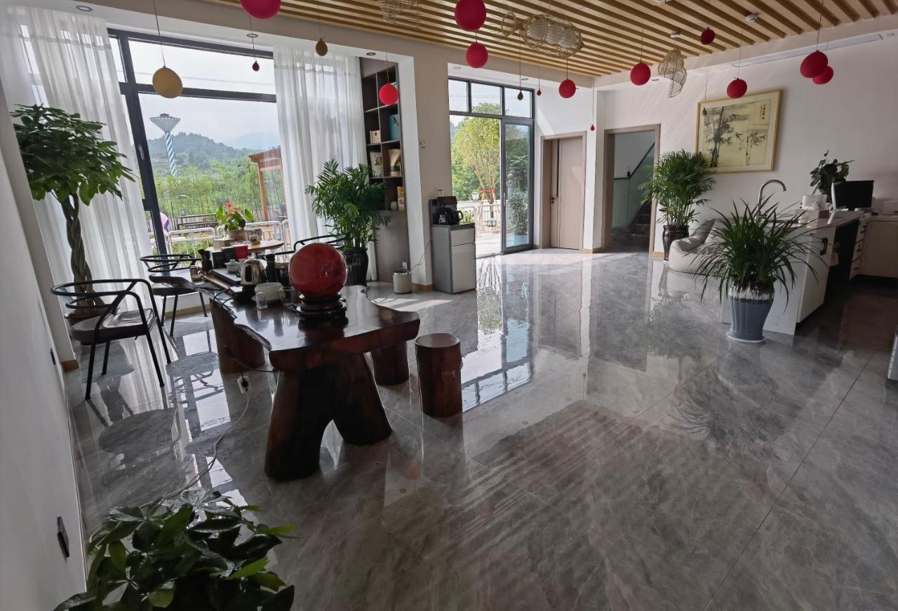 Heaven'S Gate Home Stay --Free Pick Up Service--Panoramic View Of Tianmen Mountain Zhangjiajie Exterior photo